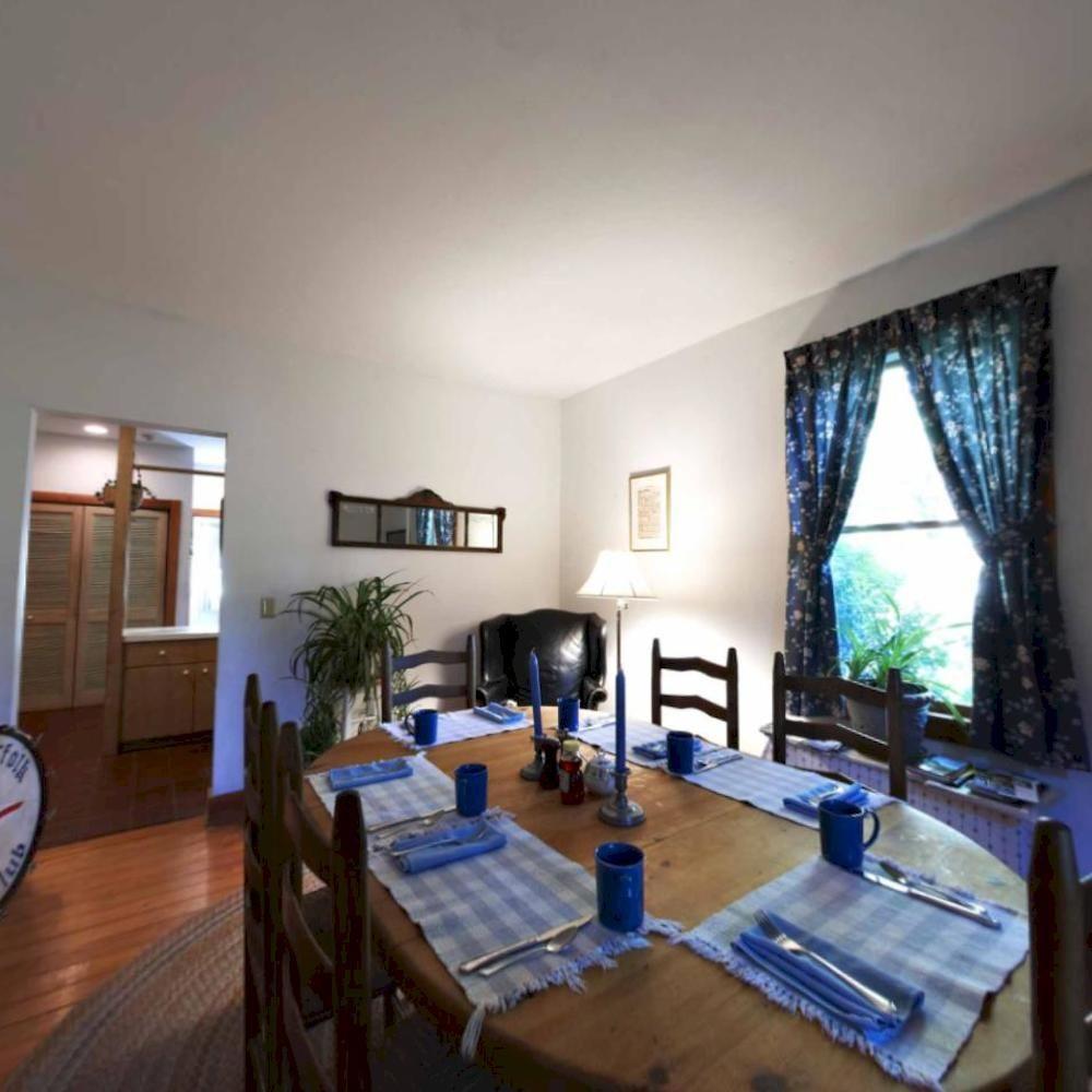 Chesapeake Inn Of Ленокс Екстер'єр фото